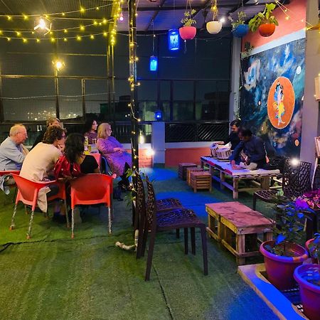 You And I Cafe Варанасі Екстер'єр фото